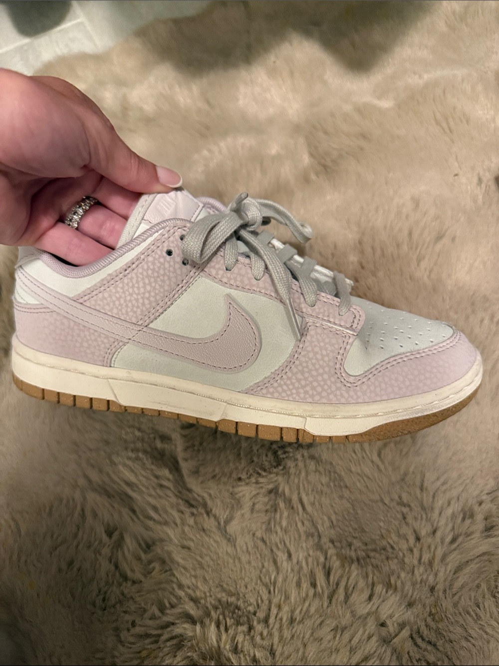 Nike women’s dunks